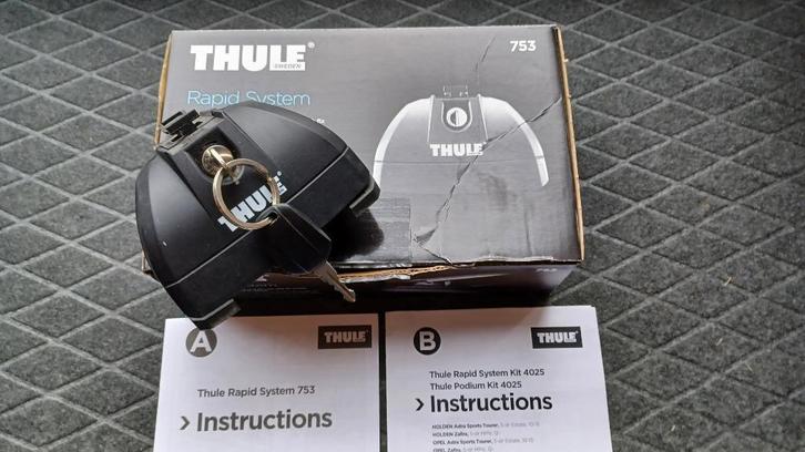 Thule Rapid System 753 + kit 4025, Auto diversen, Dakdragers, Zo goed als nieuw, Ophalen of Verzenden