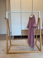 Kledingrekje petit amelie, Ophalen, Zo goed als nieuw