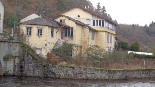 Te renoveren huis aan de rivier, Immo, Buitenland, Frankrijk, Woonhuis, Dorp