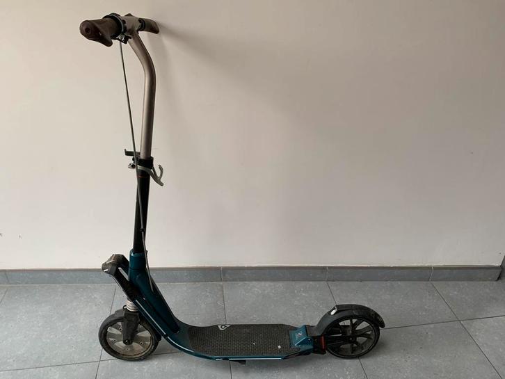 Oxelo step voor jongere vanaf 1m45, R500 petrolblauw, Fietsen en Brommers, Steps, Gebruikt, Gewone step, Ophalen