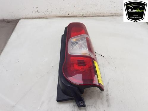 ACHTERLICHT RECHTS Opel Combo Cargo (01-2018/-) (9820554880), Auto-onderdelen, Verlichting, Opel, Gebruikt