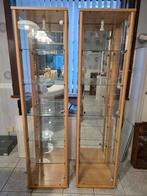 Vitrine kasten, Ophalen