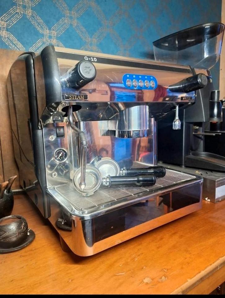 Machine à café professionnelle superbe état, Zakelijke goederen, Horeca | Keukenapparatuur