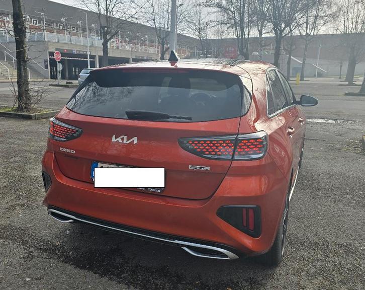 Kia CeeD 1.5 T-GDI *GT-Line Premium * Boite Auto *Full Pack", Autos, Kia, Particulier, (Pro) Cee d, ABS, Essence, Euro 6, Berline