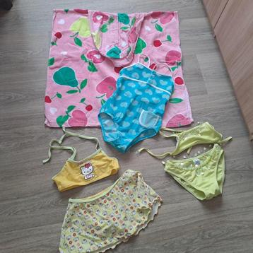 pakketje zwemkleding, maat 110 beschikbaar voor biedingen