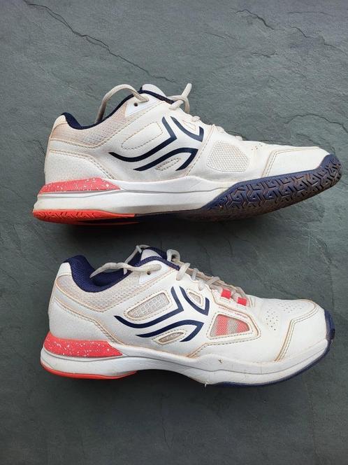 Artengo outdoor tennisschoenen - dames- mt 39 - prima staat, Kleding | Dames, Schoenen, Zo goed als nieuw, Sportschoenen, Wit