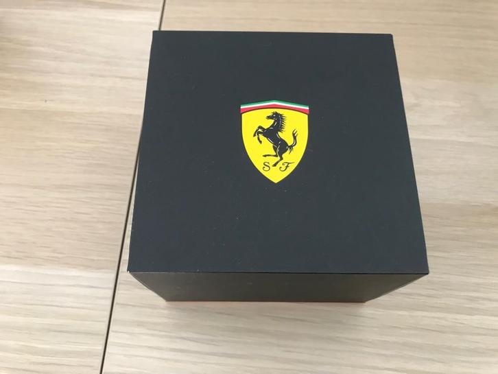 Montre ferrari, Handtassen en Accessoires, Horloges | Heren, Ophalen