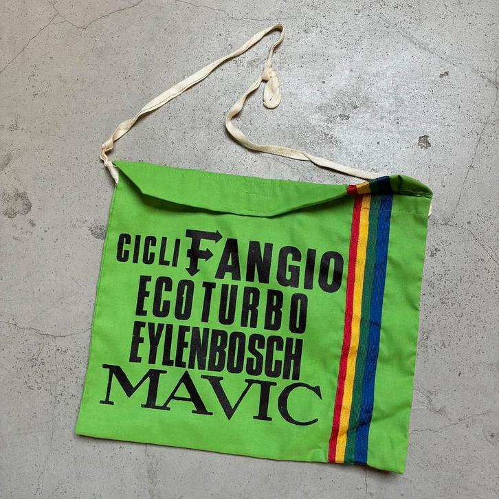 Fangio-Ecoturbo-Eylenbosch 1985 koers musette etenszakje, Fietsen en Brommers, Fietsaccessoires | Fietstassen, Gebruikt, Ophalen of Verzenden