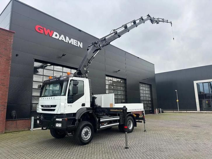 Iveco Trakker 410 4x4 Hiab 244-5 + Fly jib , winch 120 tkm, Auto's, Vrachtwagens, 4x4, ABS, Airconditioning, Cruise Control, Elektrische buitenspiegels