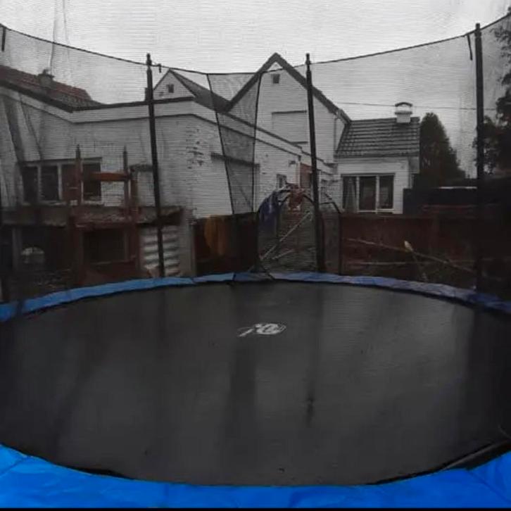 Trampoline te koop zo snel mogelijk weg, Kinderen en Baby's, Speelgoed | Buiten | Trampolines, Gebruikt, Ophalen