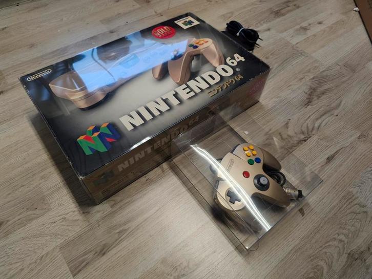 Nintendo N64 Japan Golden limited edition + extra controller, Games en Spelcomputers, Spelcomputers | Nintendo 64, Gebruikt, Ophalen of Verzenden