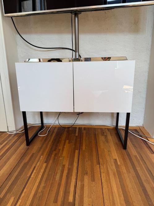 Moderne lage kast met wit & hout, Huis en Inrichting, Kasten | Overige, Zo goed als nieuw, Ophalen