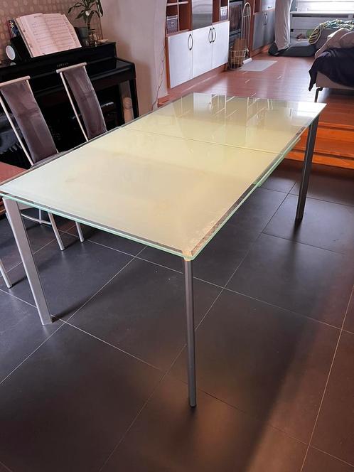 Uittrekbare glazen tafel!, Maison & Meubles, Tables | Tables à manger, Utilisé, 50 à 100 cm, 150 à 200 cm, Cinq personnes ou plus
