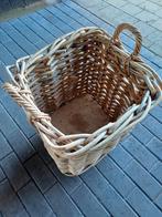 Corbeille en bois sur roulettes très robuste !, Enlèvement