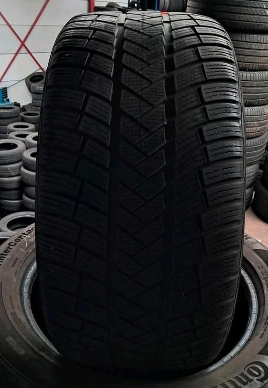 255/40/18 2554018 255/40r18 winter Vredestein, Auto diversen, Autosport-onderdelen, Zo goed als nieuw, Ophalen