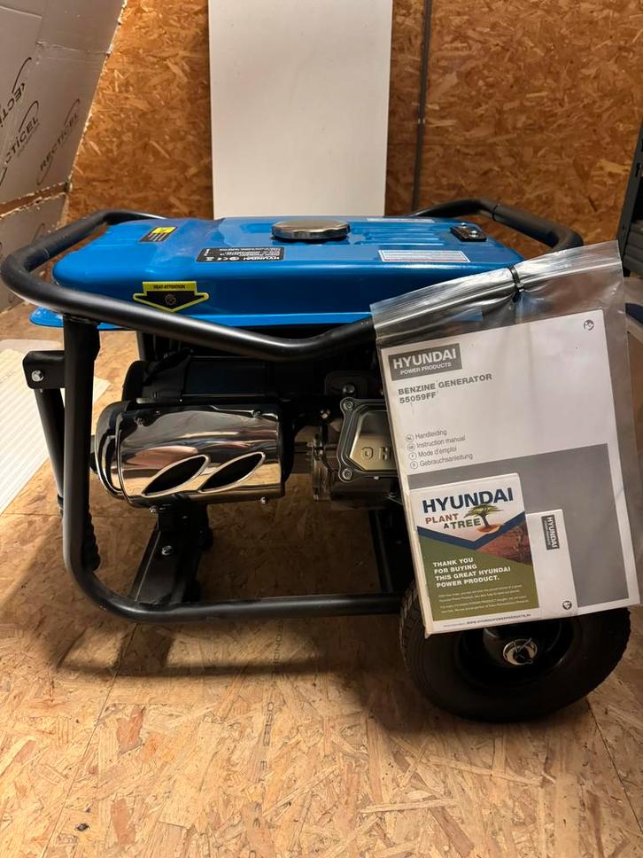 Hyundai benzine generator 55059FF, Doe-het-zelf en Bouw, Aggregaten, Nieuw, Benzine, Ophalen