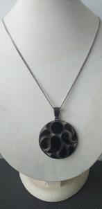 Zilveren Ronde Opengewerkte Hanger Onyx, Ophalen of Verzenden, Zo goed als nieuw