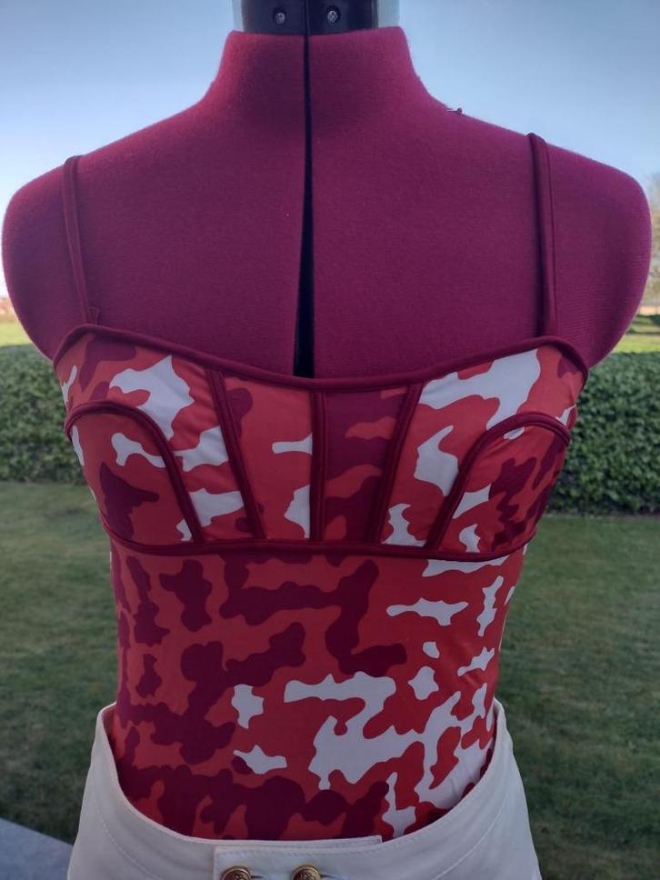 top Just Cavalli, it. 42 als nieuw (+ rok Roberto Cavalli?), Kleding | Dames, Topjes, Zo goed als nieuw, Maat 38/40 (M), Overige kleuren