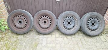 4 wielen 14" met Continental zomerbanden VWUp/Mii/Citigo beschikbaar voor biedingen
