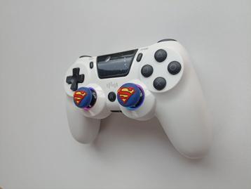 Manette PS4/Android/PC blanche + joystick Superman – neuve beschikbaar voor biedingen