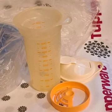 Tupperware nieuwe shaker 500 ml orange of blauw beschikbaar voor biedingen
