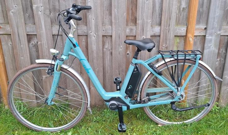 Cube City Cruise Bosch middenmotor elektrische fiets 400Wh, Fietsen en Brommers, Fietsen | Dames | Damesfietsen, Zo goed als nieuw