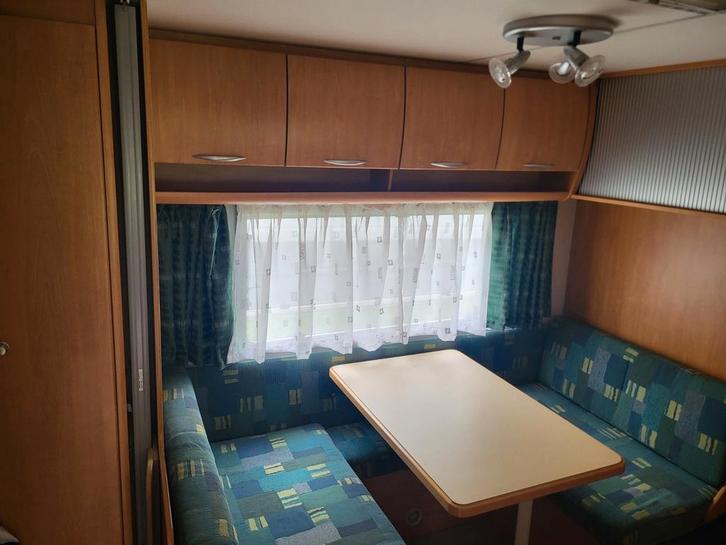 Caravan eifelland holiday, Caravans en Kamperen, Caravans, Particulier, Treinzit, Eifelland, Frans bed, Stapelbed, Kachel, Mover