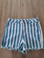 Blauw/wit gestreepte jeansshort maat 34 C&A, Vêtements | Femmes, Jeans, Enlèvement ou Envoi, Bleu, C&A, Comme neuf