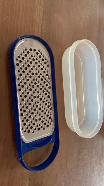 Raspje voor fruitpapje noemt raspaarde van tupperware gn dek beschikbaar voor biedingen