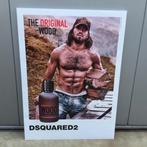 Verschillende kartonnen reclamepanelen PARFUM, Enlèvement, Utilisé