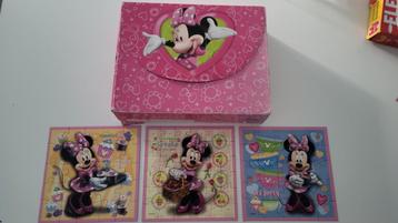 Puzzeldoos Disney met 3 puzzels mickey mouse  beschikbaar voor biedingen