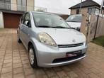 Essence Daihatsu Sirion. 2007. 130 000 km., Autos, Daihatsu, Argent ou Gris, Achat, Rétroviseurs électriques, Entreprise