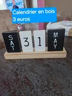 Houten kalender met platen om te verwisselen, Ophalen of Verzenden, Zo goed als nieuw