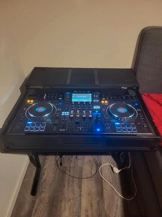 Pioneer xdj-xz met flightcase, Muziek en Instrumenten, Dj-sets en Draaitafels, Zo goed als nieuw, Pioneer, Ophalen