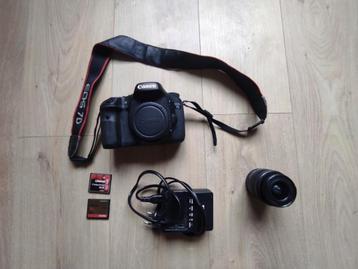 Canon EOS 7D + oplader, batterij, geheugenkaarten beschikbaar voor biedingen