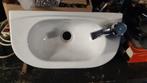 Klein lavabo met kraan, Doe-het-zelf en Bouw, Sanitair, Ophalen of Verzenden, Zo goed als nieuw, Kraan