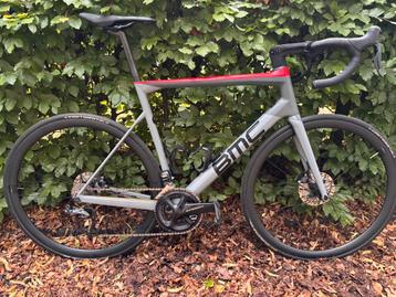 BMC teammachine slr01 ultegra di2 disc racefiets beschikbaar voor biedingen