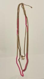 Goudkleurige ketting met roze accent en skull, Handtassen en Accessoires, Kettingen, Ophalen of Verzenden, Nieuw, Goud, Kunststof