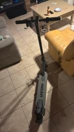 Ducati electrishe step, Fietsen en Brommers, Steps, Ophalen, Zo goed als nieuw