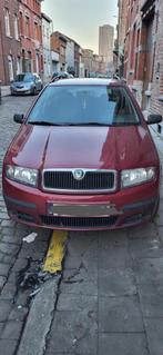 Skoda fabia a vendre, Auto's, Skoda, Stof, Overige kleuren, 1198 cc, Particulier
