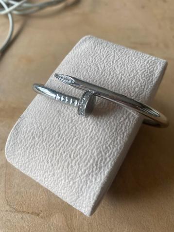Armband zilver diamonds beschikbaar voor biedingen