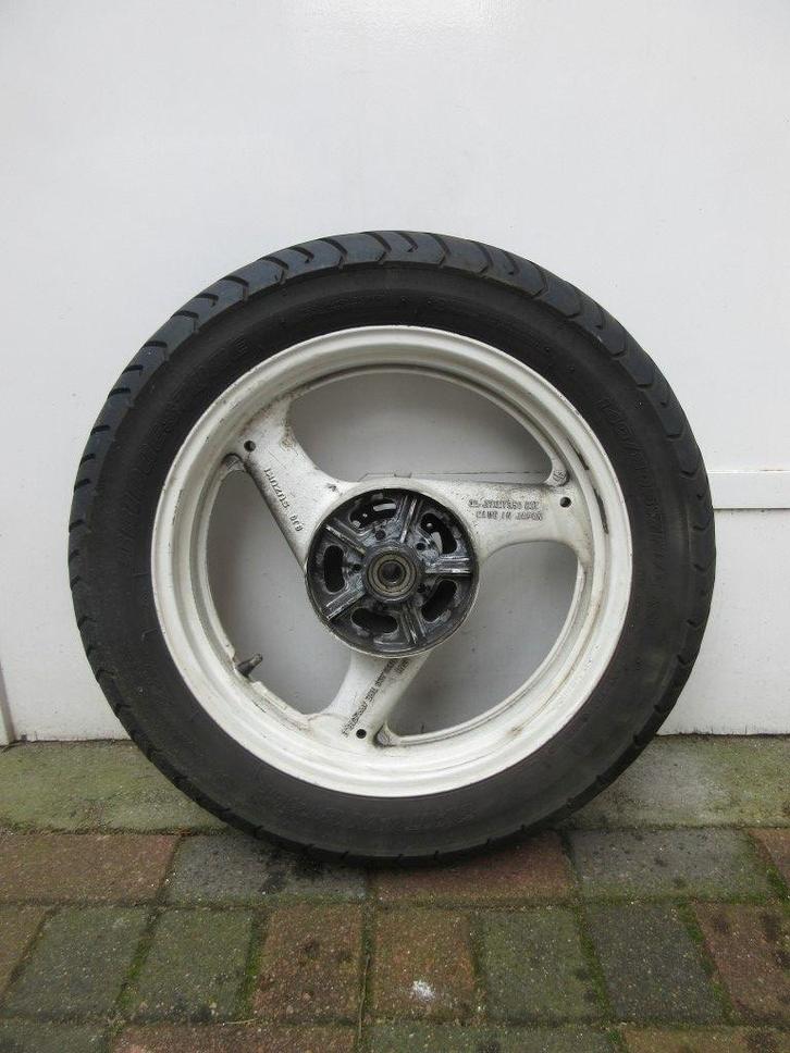 Suzuki GSX600 achterwiel achter wiel wit GSX 600 velg 600F, Motoren, Onderdelen | Suzuki, Gebruikt, Ophalen of Verzenden