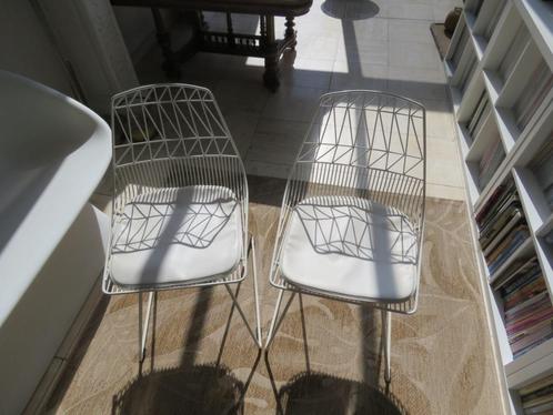 Set 2 Design stoelen Lucy Chair Bend Goods door Gaurav Nanda, Antiek en Kunst, Kunst | Designobjecten, Ophalen