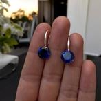 Oorbellen saffier zilver 925, Hangers, Blauw, Ophalen of Verzenden, Zo goed als nieuw
