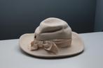 Vintage zomerse hoed La Mouche, Kleding | Dames, Hoeden en Petten, 55 cm (S, 6⅞ inch) of minder, Hoed, Ophalen of Verzenden, Zo goed als nieuw
