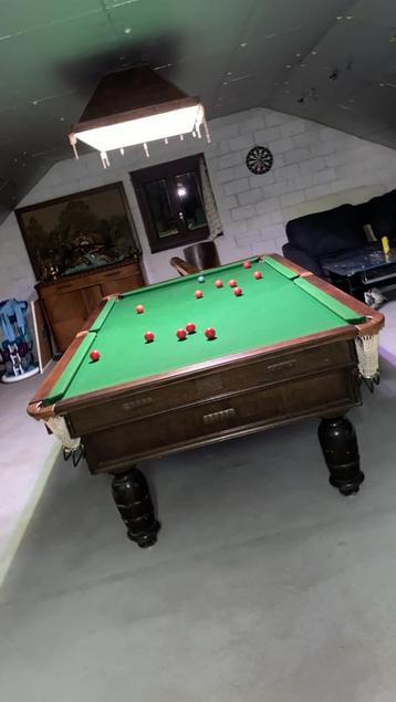 Biljart tafel 9ft beschikbaar voor biedingen