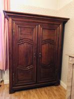 Importante armoire L XIV en chêne......., Ophalen
