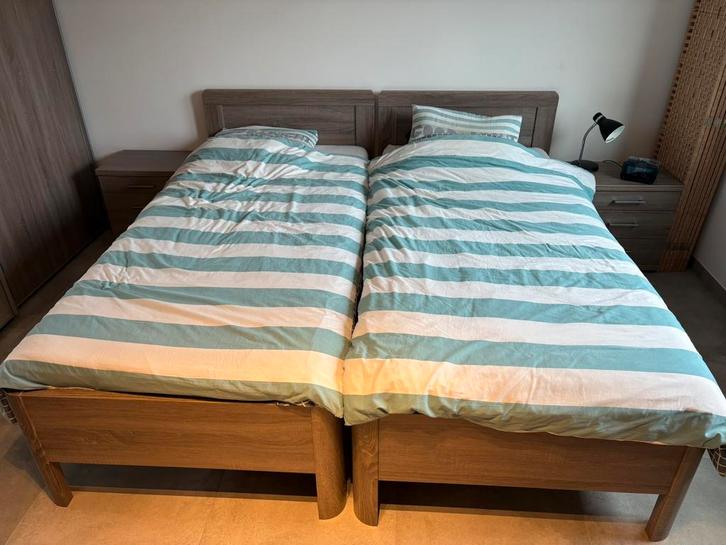 Lits Jumeaux, Huis en Inrichting, Slaapkamer | Complete slaapkamers, Zo goed als nieuw, Tweepersoons, Ophalen