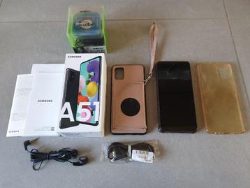 Samsung A51 in mooie staat + hoesjes + speaker beschikbaar voor biedingen