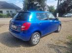Skoda fabia 1.2crtdi verw stoelen airco, Auto's, Voorwielaandrijving, Euro 5, Stof, Zwart